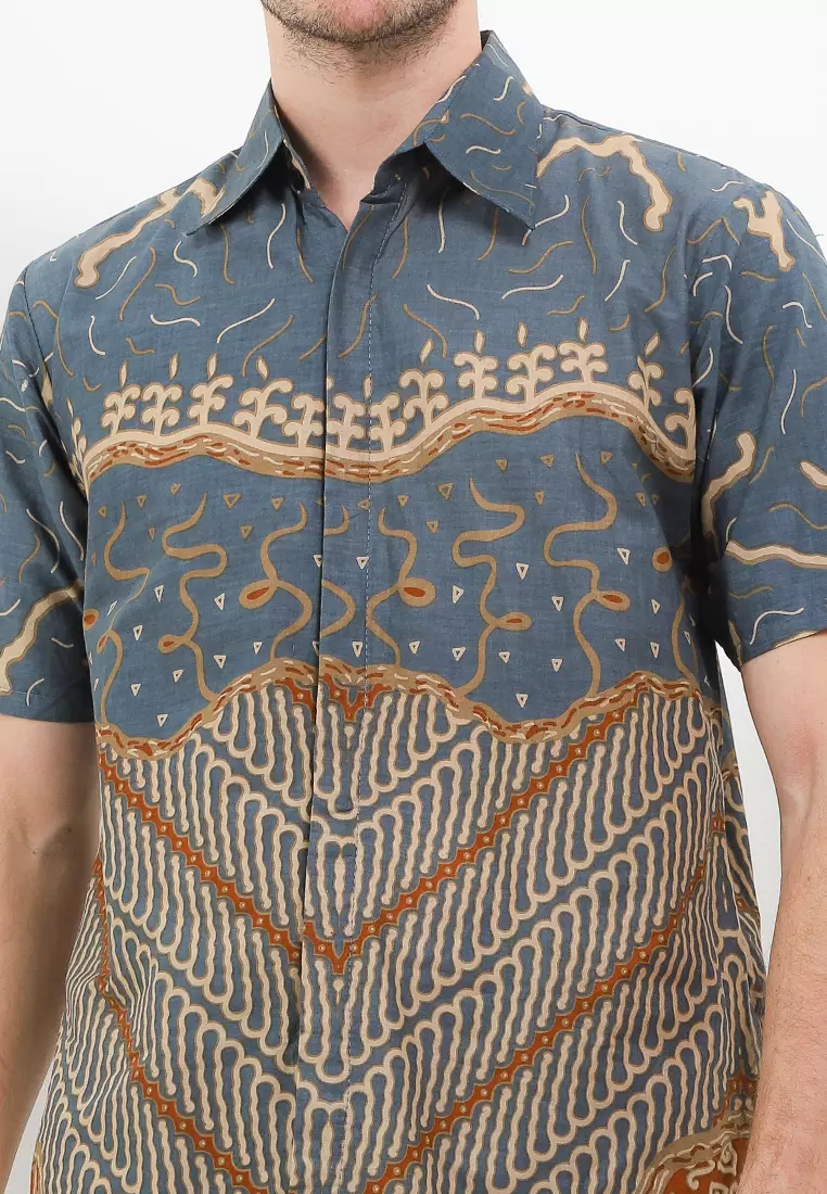 Meylika Kemeja Batik Premium Pria Casual Modern Lengan Pendek