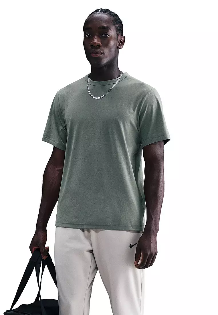 Dri-FIT UV Hyverse Short-Sleeve Fitness Top