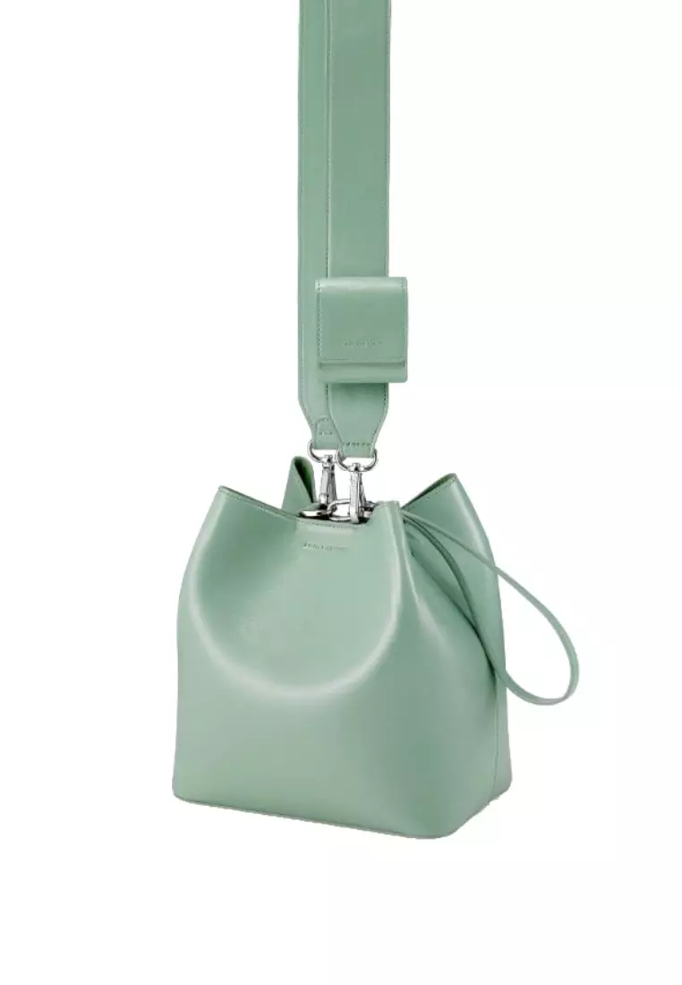 Find kapoor shop pingo bag size