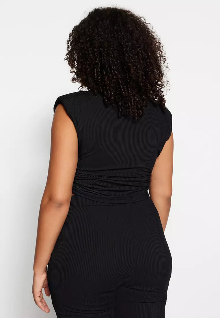 Plus Size Crop Knitted Top