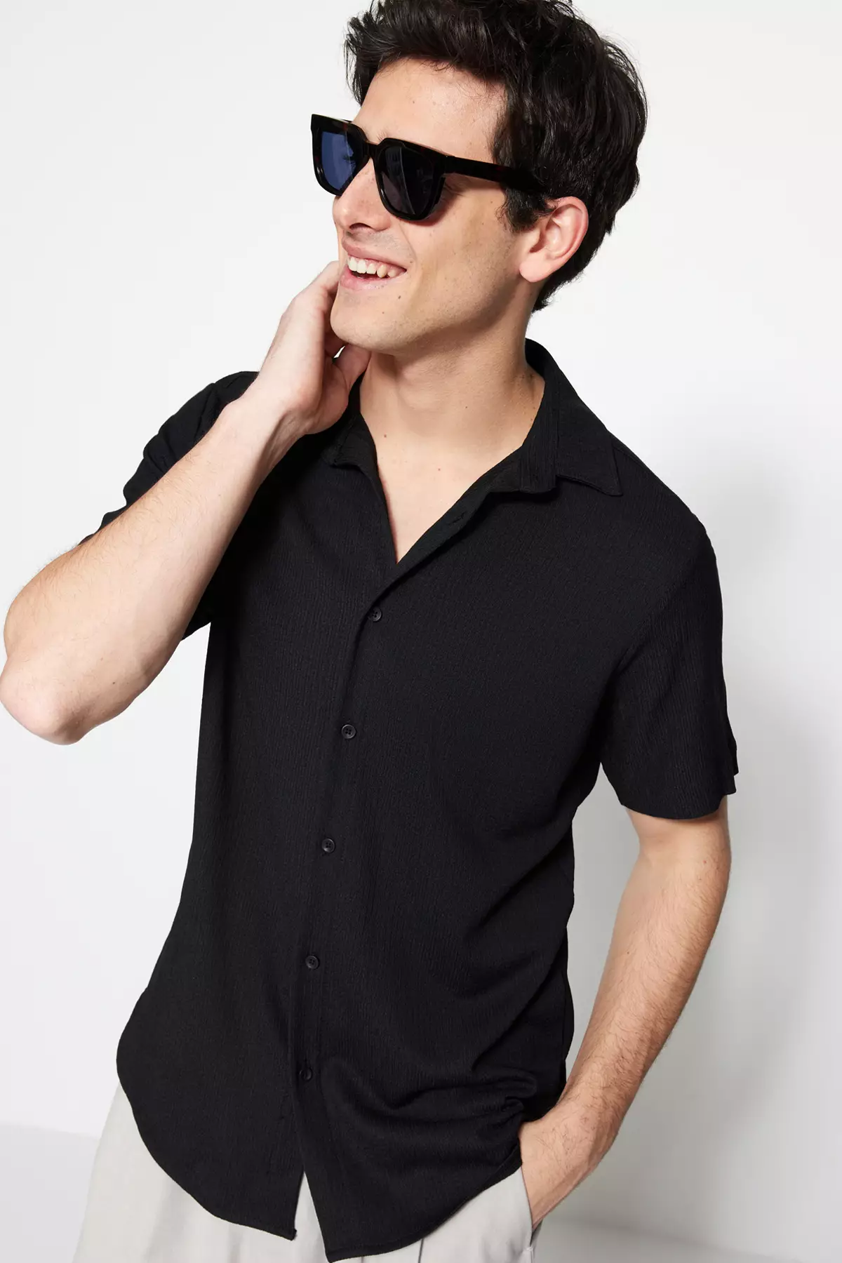 Basic Short Sleeve Shirt