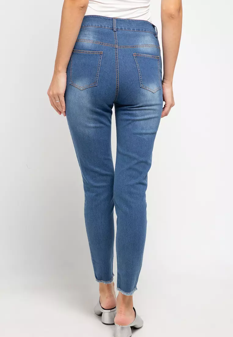 High Waisted Jeans