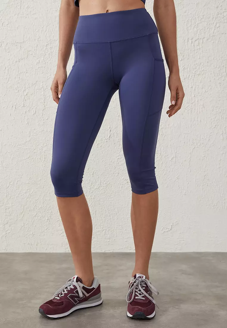Skinny Fit Capris with Slip Pockets