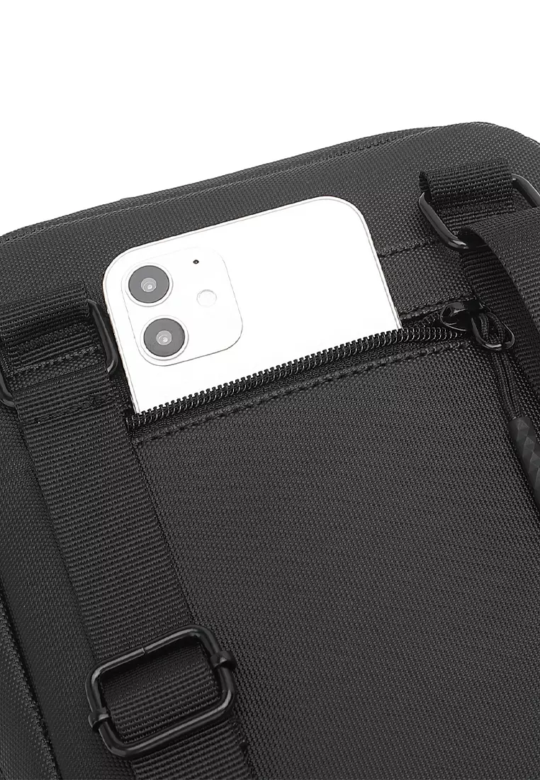 Men's Sling Bag / Crossbody Bag - Black