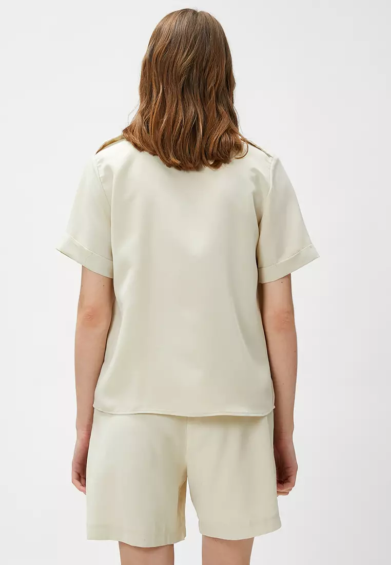 Short Sleeve Pockets Shirt