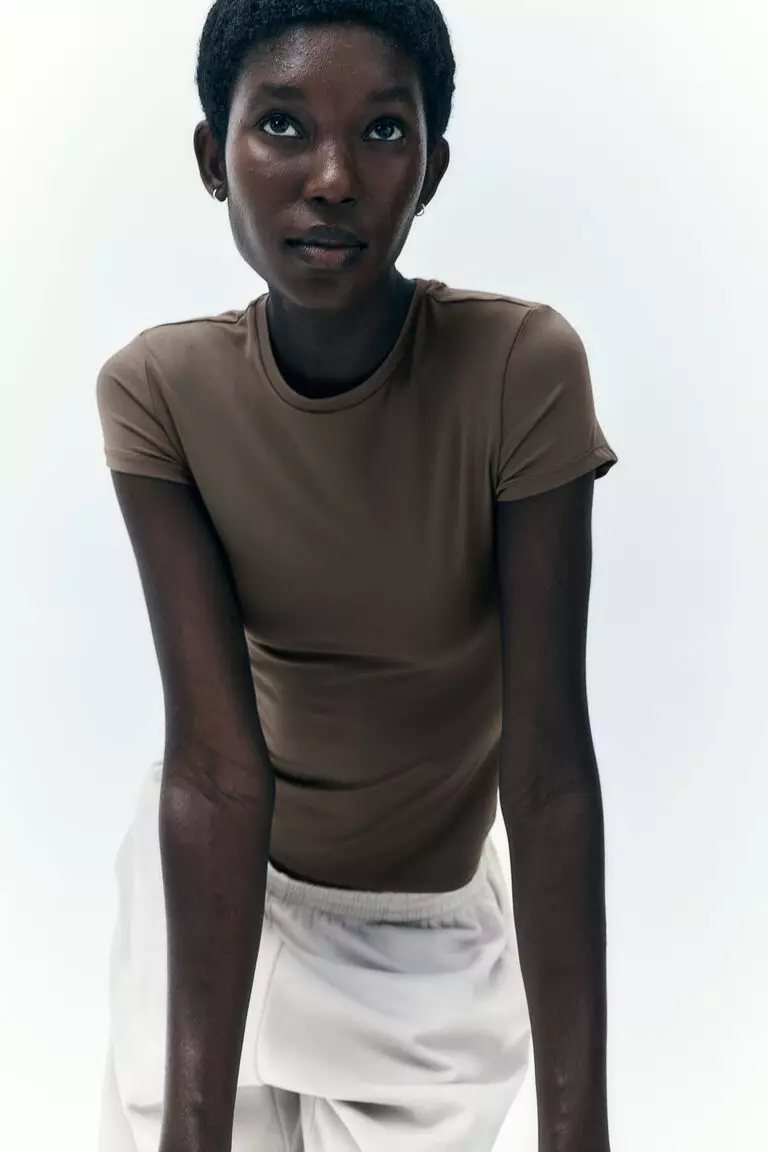 Fitted microfibre T-shirt