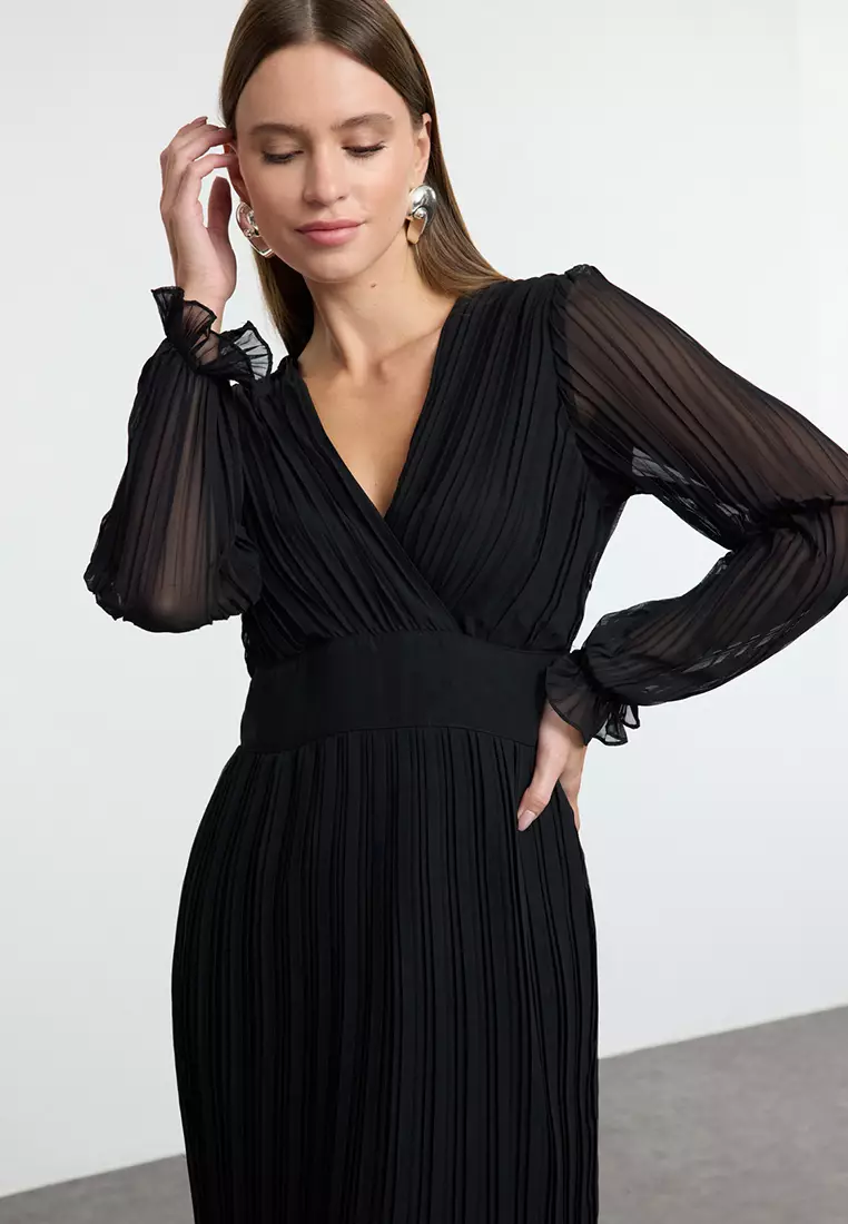 Black Belted Plain Maxi Woven Dress