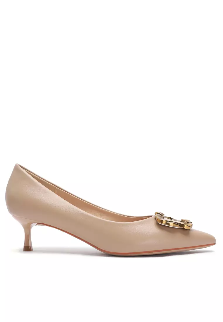 Discount on Twenty Eight Shoes  shoes - SKU: 5CM Pointed Buckle Mid Heel Shoes 2045-9