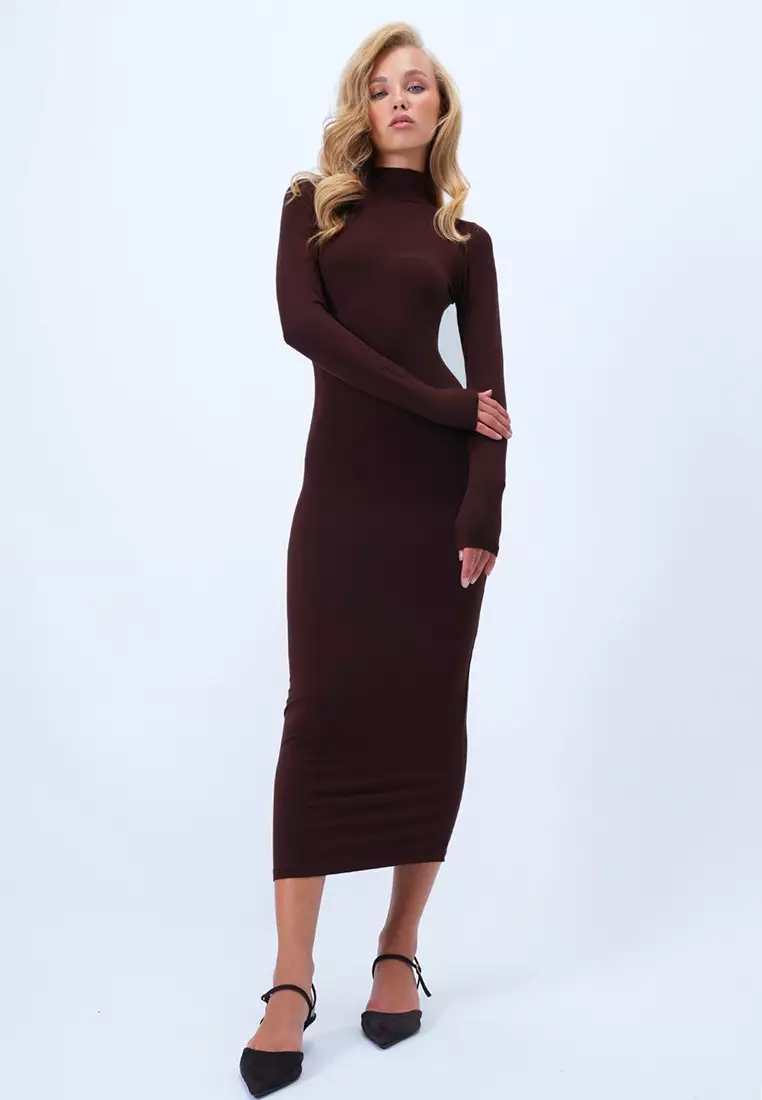 Stand Collar Backless Maxi Length Sandy Dress