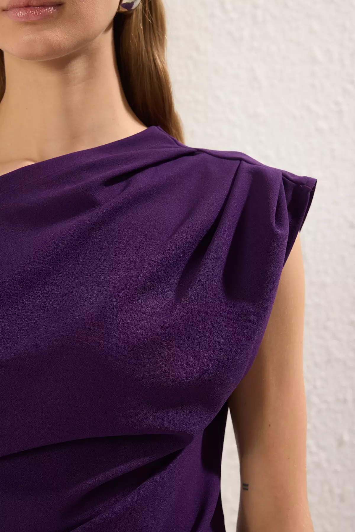 Purple Gathered/Draped Detailed Flowy Asymmetric Collar Knitted Blouse TWOSS25BZ00024