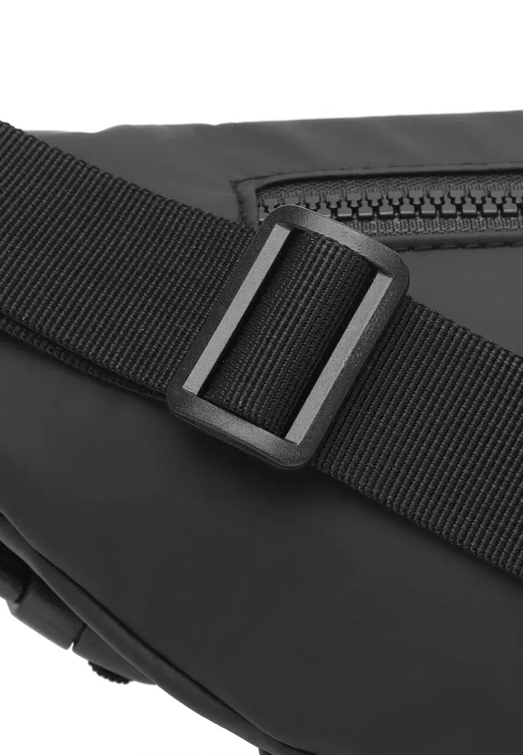 Men's Waist Bag / Belt Bag / Chest Bag (Tas Pinggang / Tas Dada Pria) - Hitam