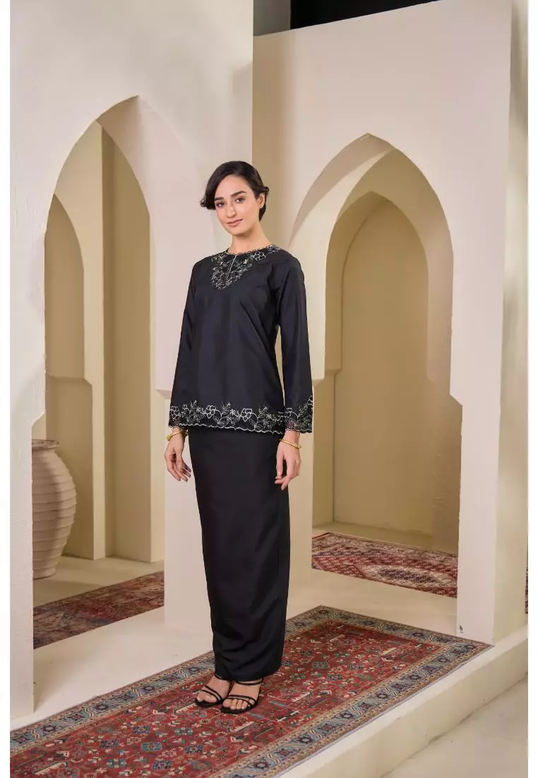Kurung Kedah Sulam Kadeera