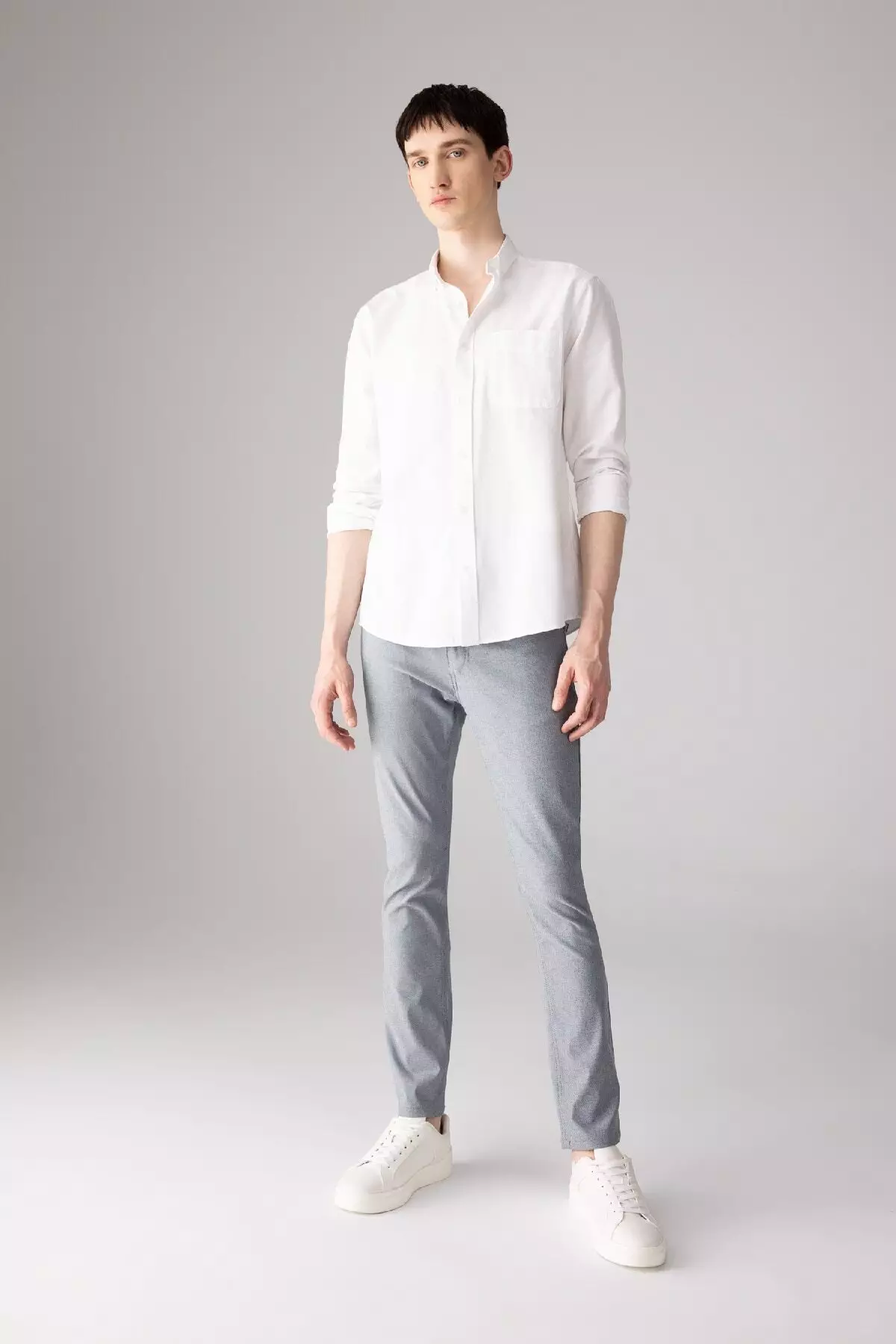 夏季卡其斜紋布長褲 修身剪裁 口袋 窄腳褲 T1055Az24Sp