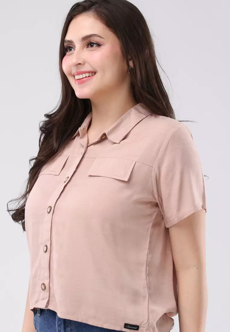 Textured Woven Short Sleeves Blouse