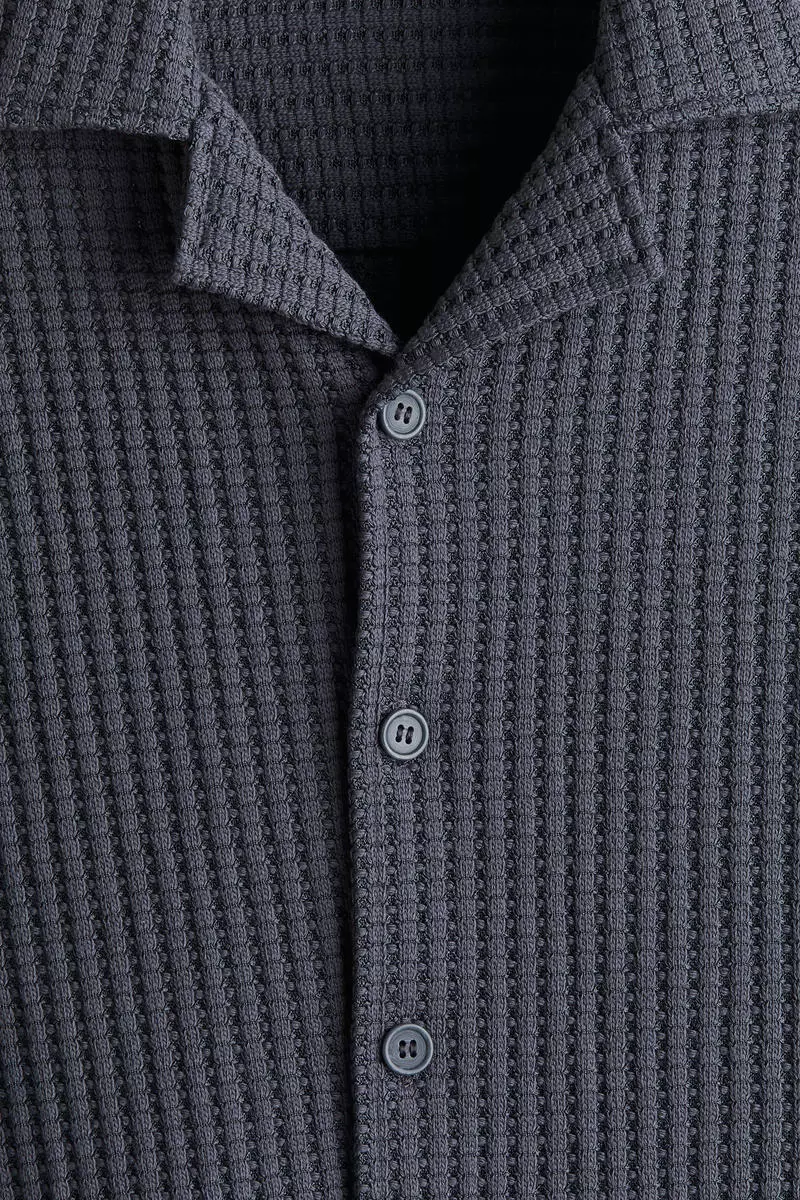 Loose Fit Waffled resort shirt