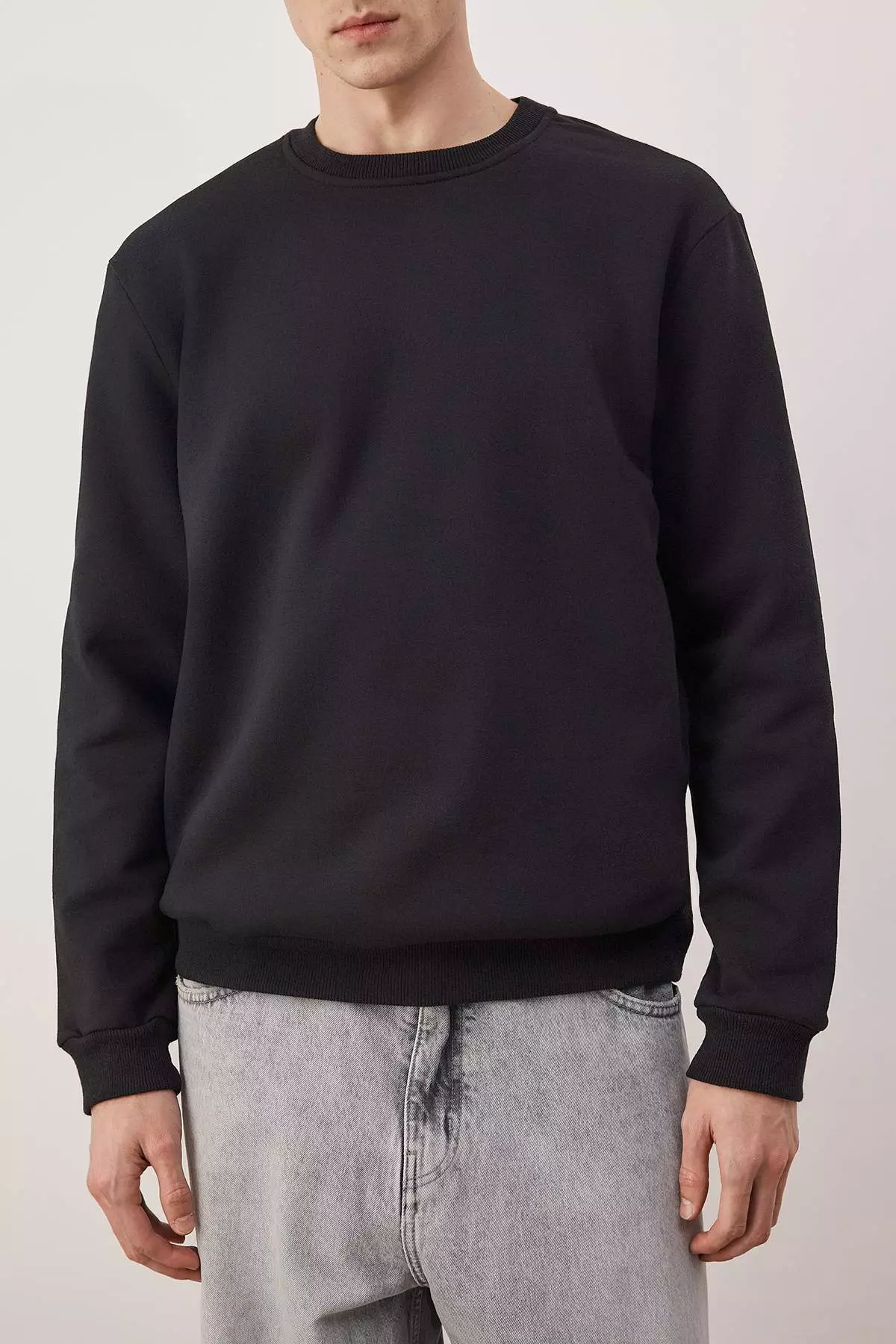 Black-Khaki-Beige 3-Pack Regular/Normal Fit Basic Fleece Inside Sweatshirt Tmnaw26Sw00006