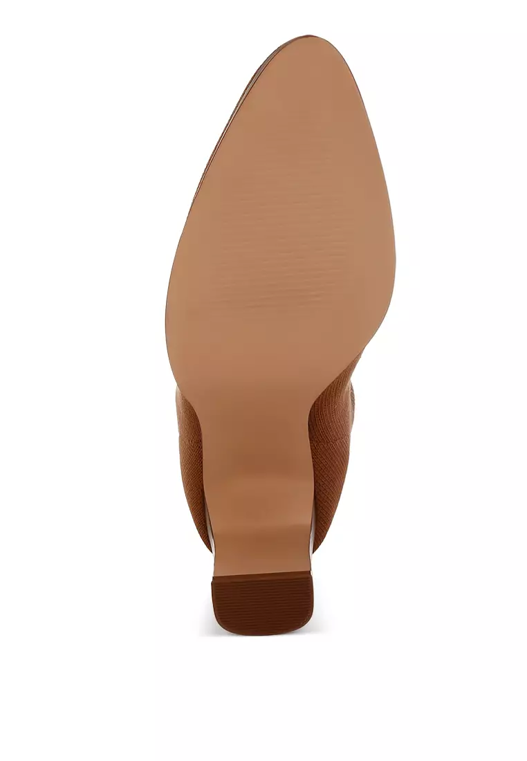 Sepatu bot Flyknit Ankle Warna Camel