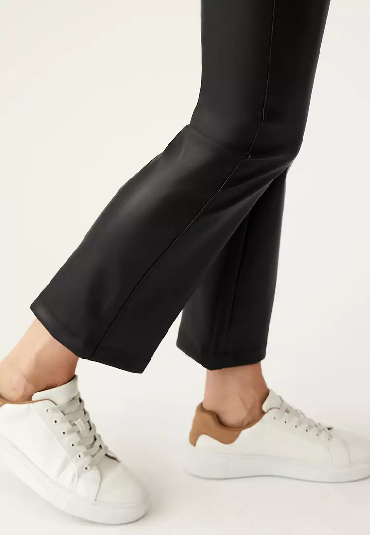 Jual Marks & Spencer Leather Look Cropped Flared Leggings Original 2024