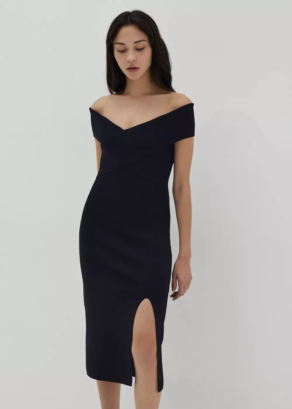 Jual Love, Bonito Vivica Off Shoulder Knit Dress Original 2024 ZALORA