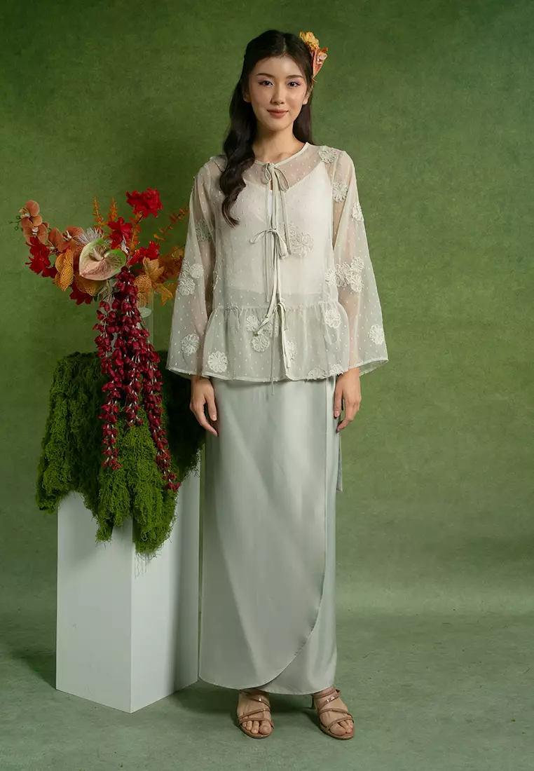 Hani Kurung Set