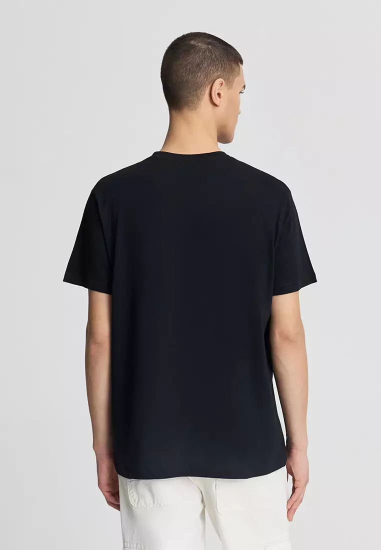 Man Short-Sleeved T-Shirt