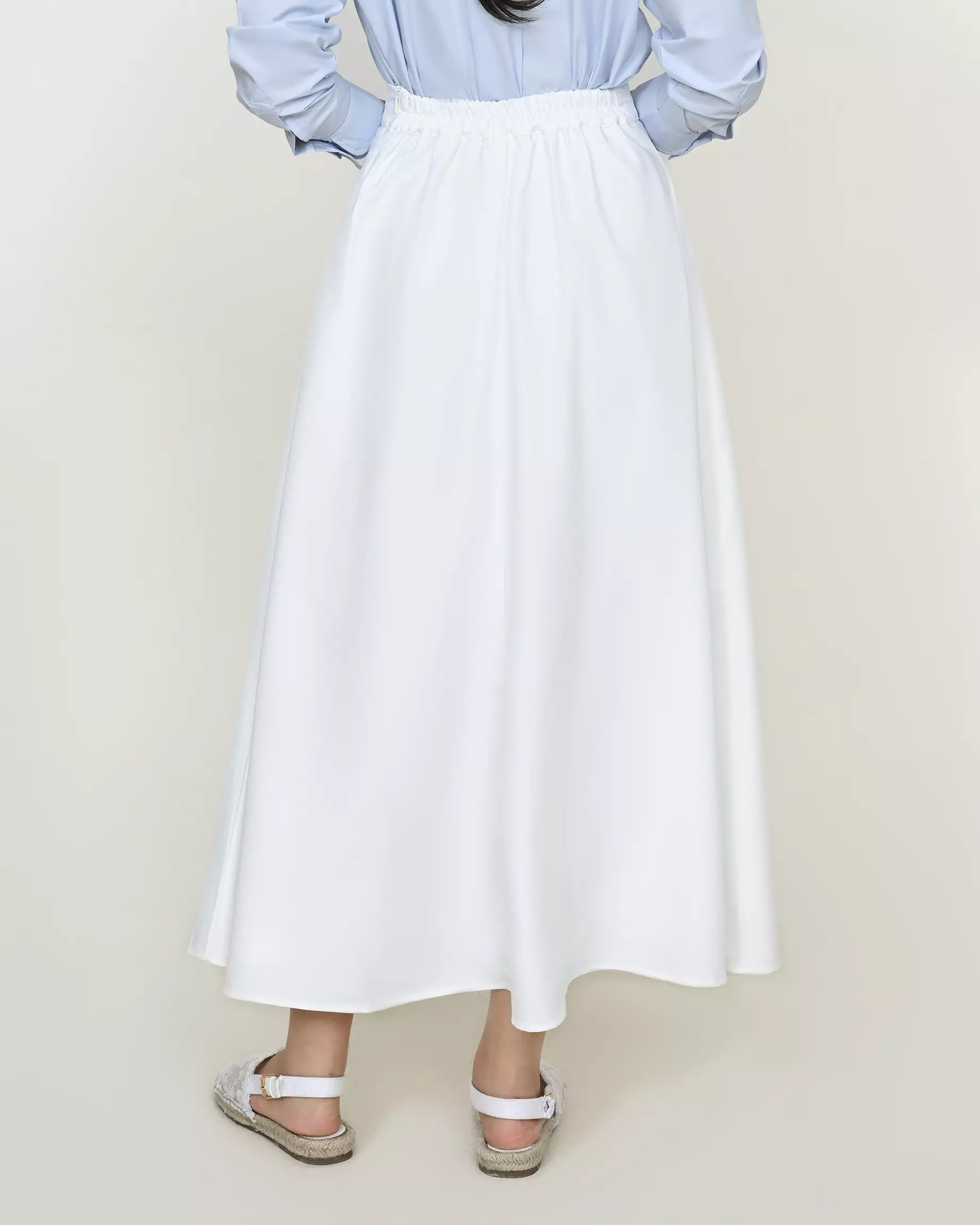 Geulis.id CHITOSE SKIRT - Brokenwhite
