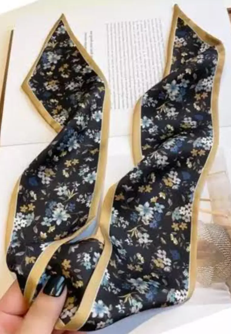 Aksesoris Wanita Flora Leaves Twilly Skinny Multi purpose Scarf Wanita Black & Gold