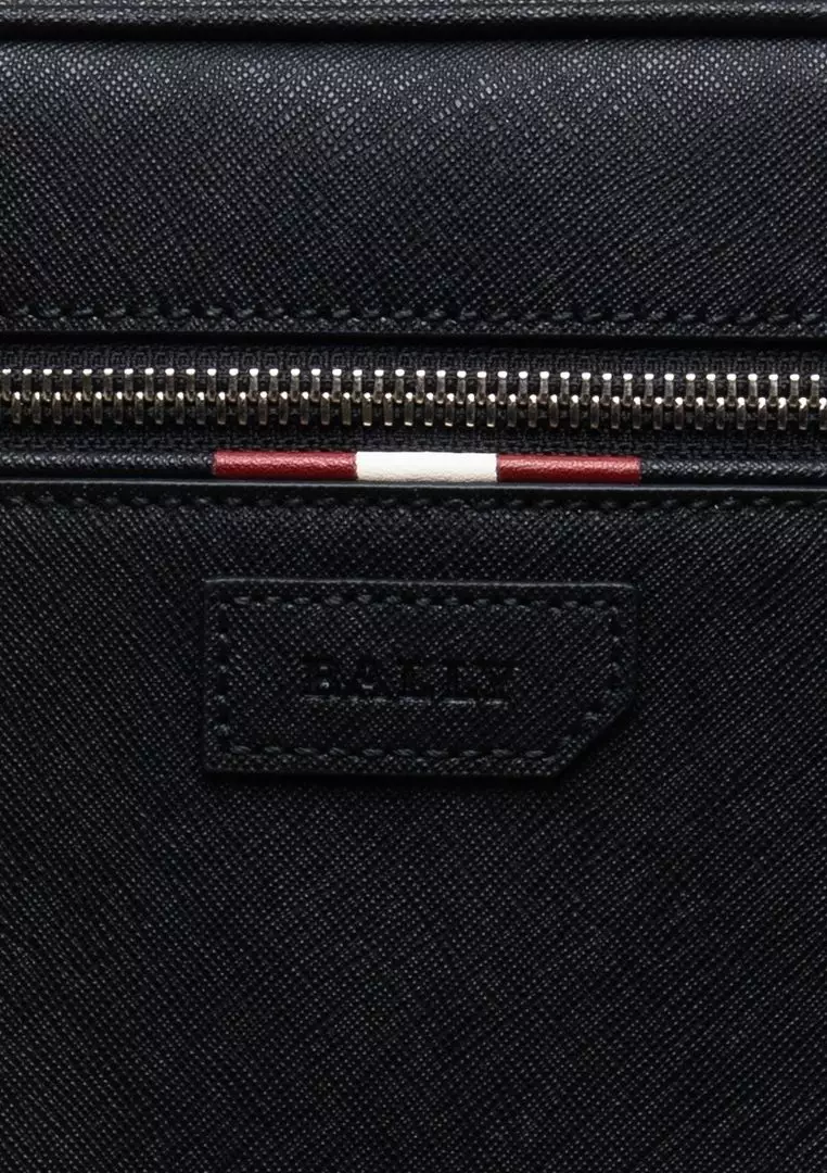 Pablo.O Leather Sling Bag - Black