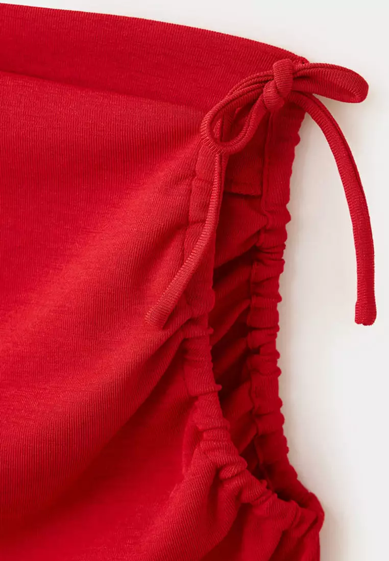Asymmetric Ruched Top