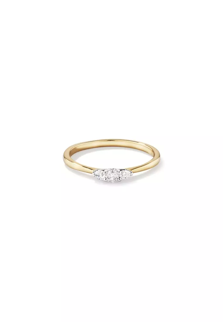 Gold ring with 2025 three small diamonds