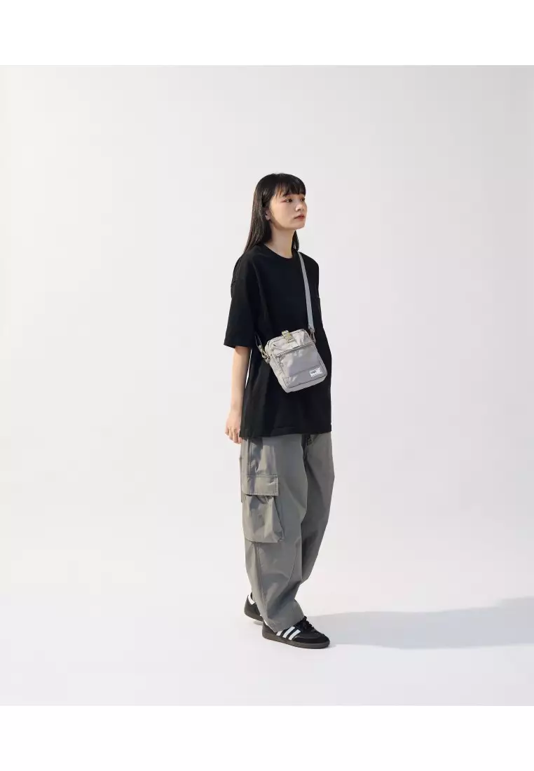 Plain-Me Travel Bag-Grey Polyester 100%