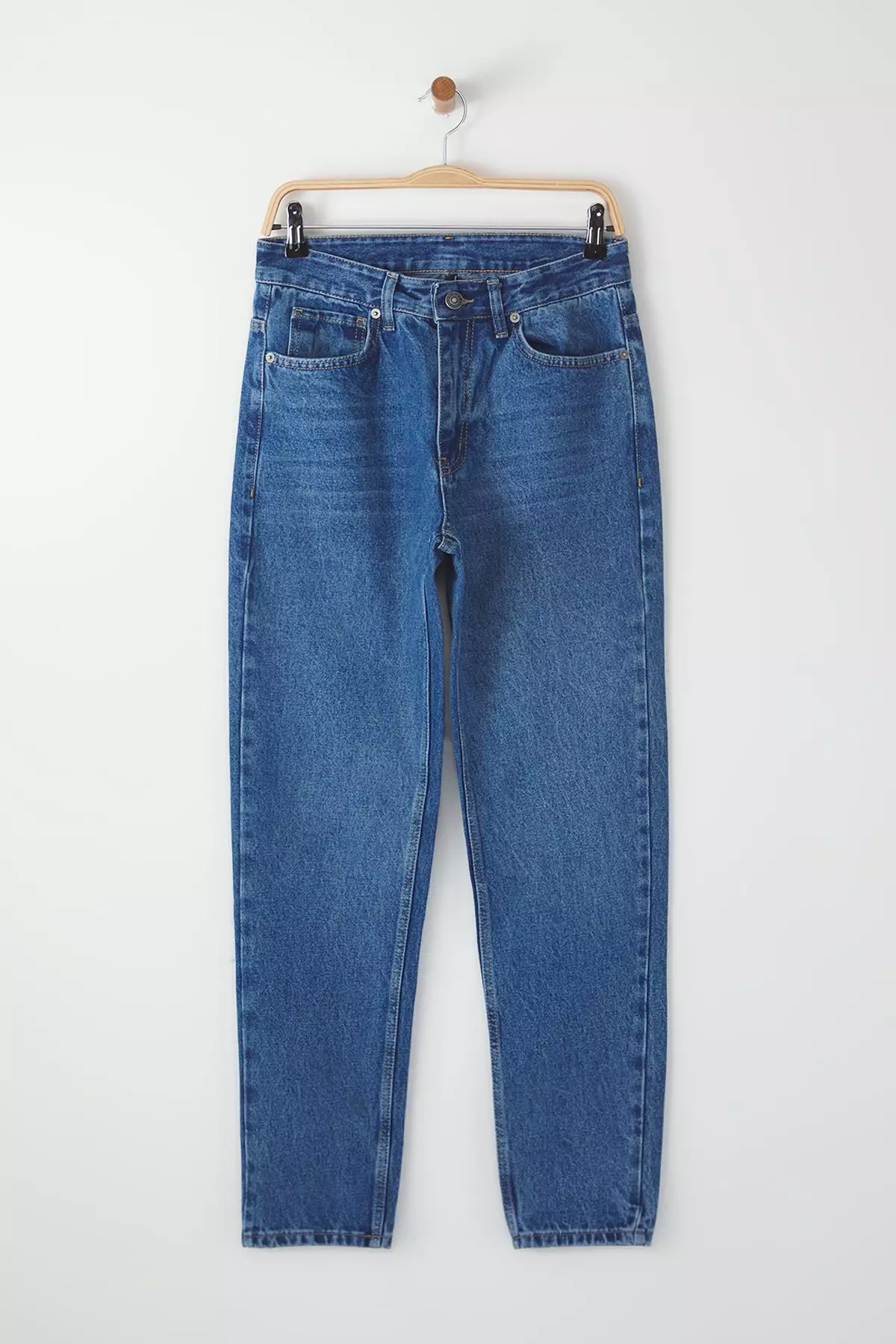 Essential Fit Jeans