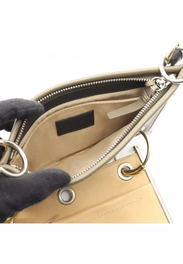 Pre-Loved Chloé Shoulder bag leather Khaki green Khaki beige