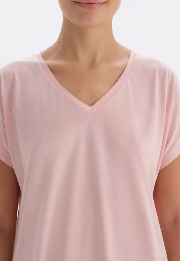Light Pink Knitwear Top Basic T-Shirt, V-Neck, Regular Fit, Short Sleeve Sleepwear for Women