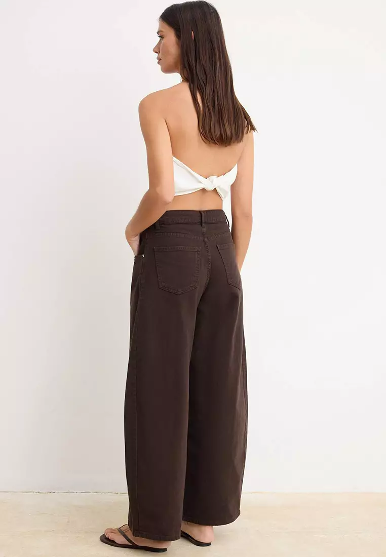 Brown Draped High Waist Baggy Jeans With Stitching Detail Twoss26Je8