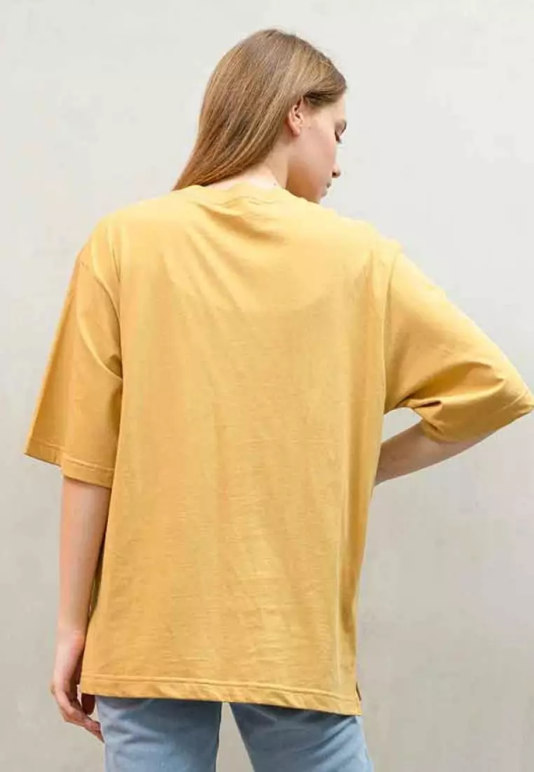 kaos oversized polos wanita oversize shirt krem houseofcuff