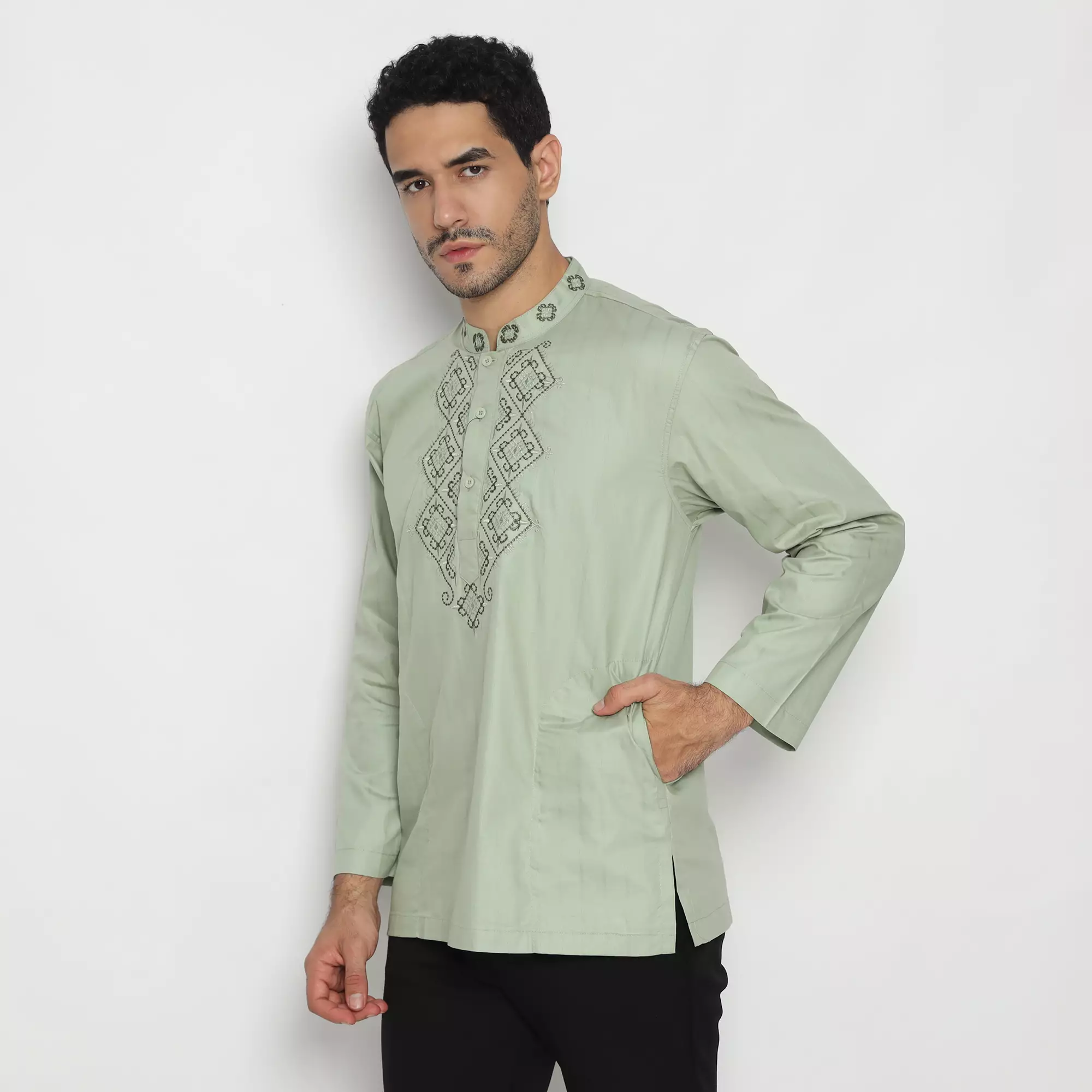 Platini Kemeja Koko Pria Lengan Panjang Katun Sage Green 061015