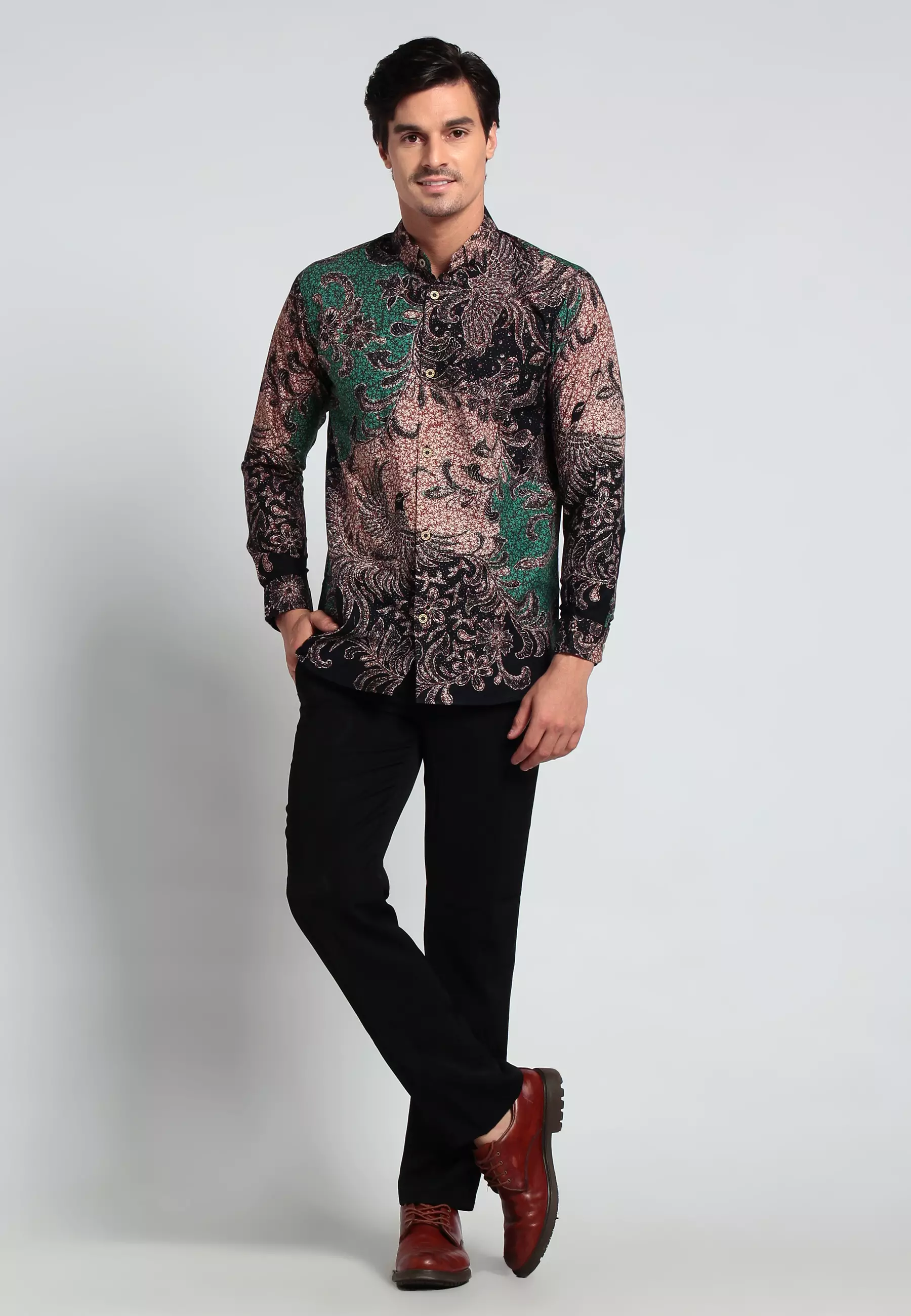 Kemeja cucak rawa tanahan slimfit