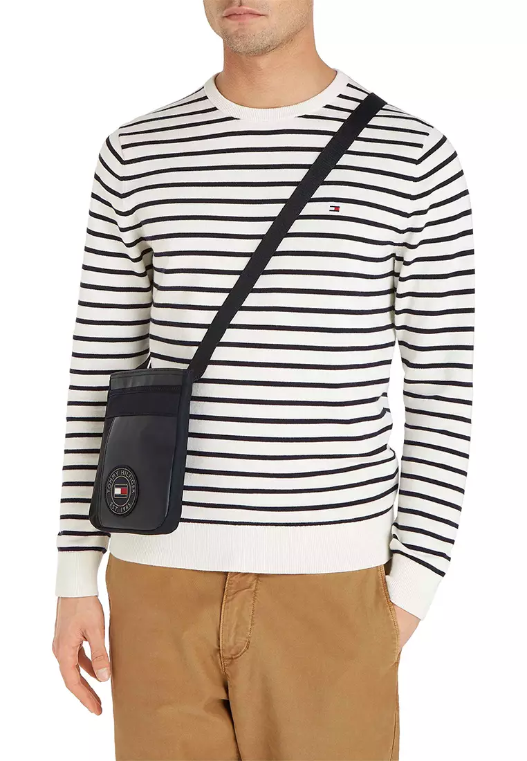 Buy Tommy Hilfiger Men S Blocked Crossbody Bag Online Zalora