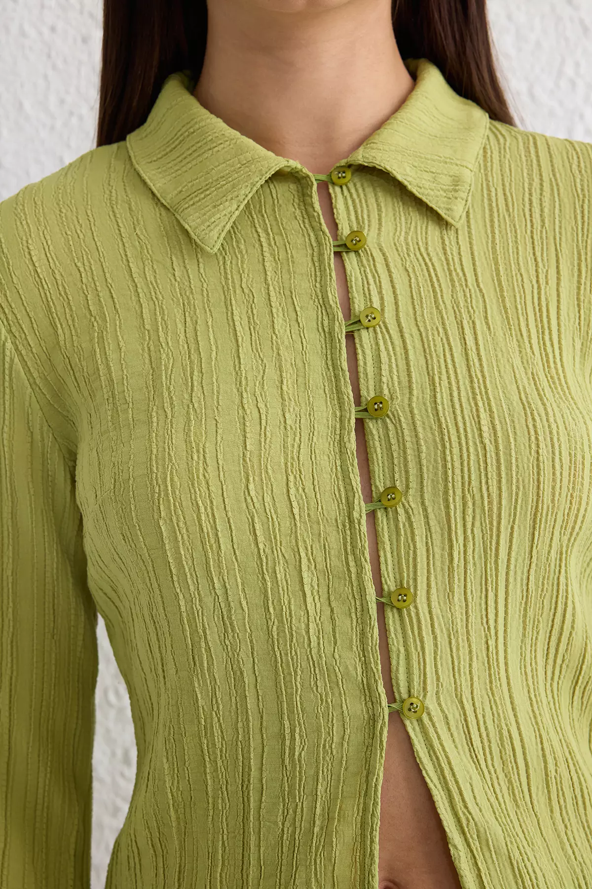 Khaki Textured Fitted Waist Woven Shirt TWOSS24GO00002