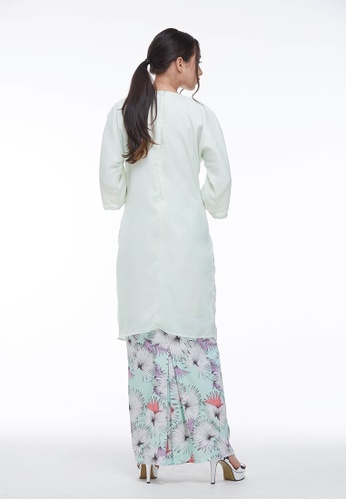 Buy Anya Knot Modern Kurung Set in Mint Green from CANGKUK in Green only 289