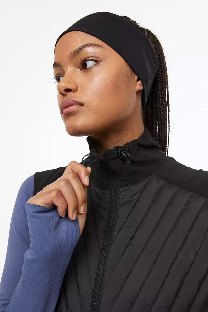 Hooded running shop gilet