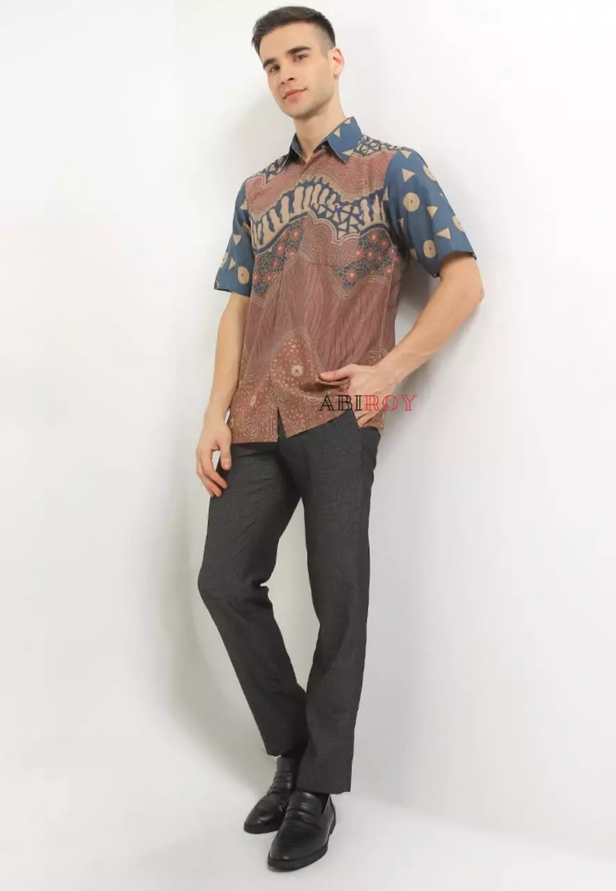 Balasuta Coklat Biru Kemeja Batik Pria Premium Slimfit Lengan Pendek NLN