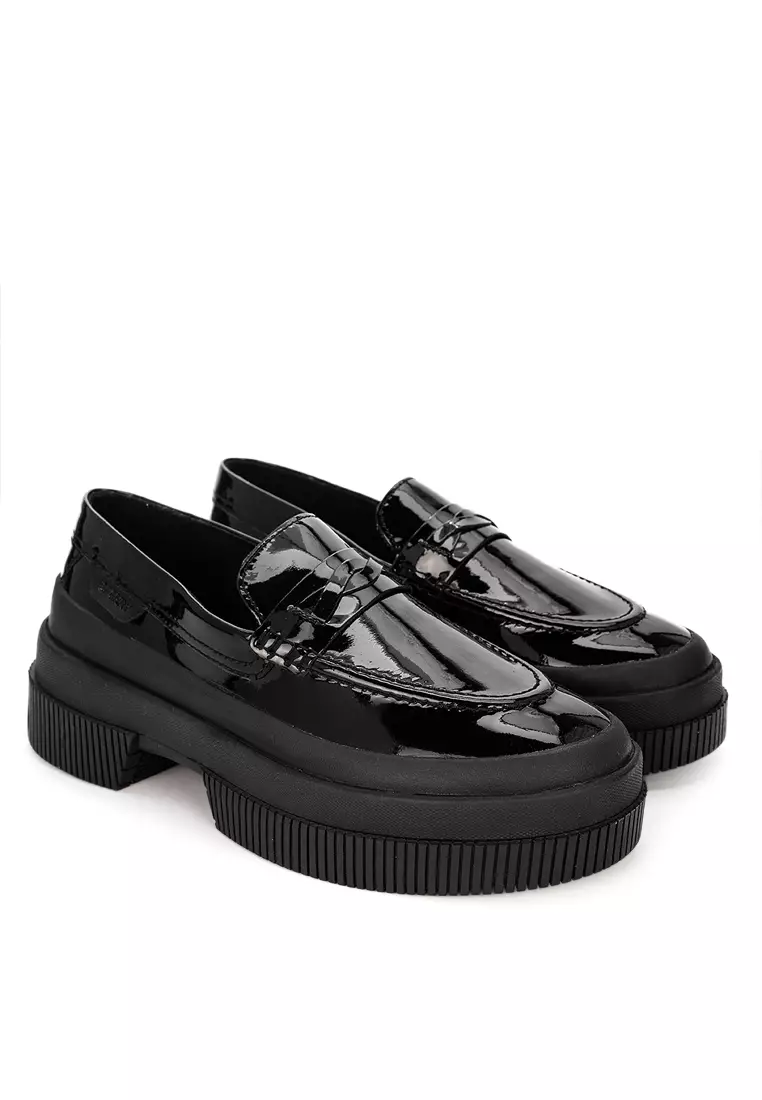 Sperry black hot sale patent leather loafers