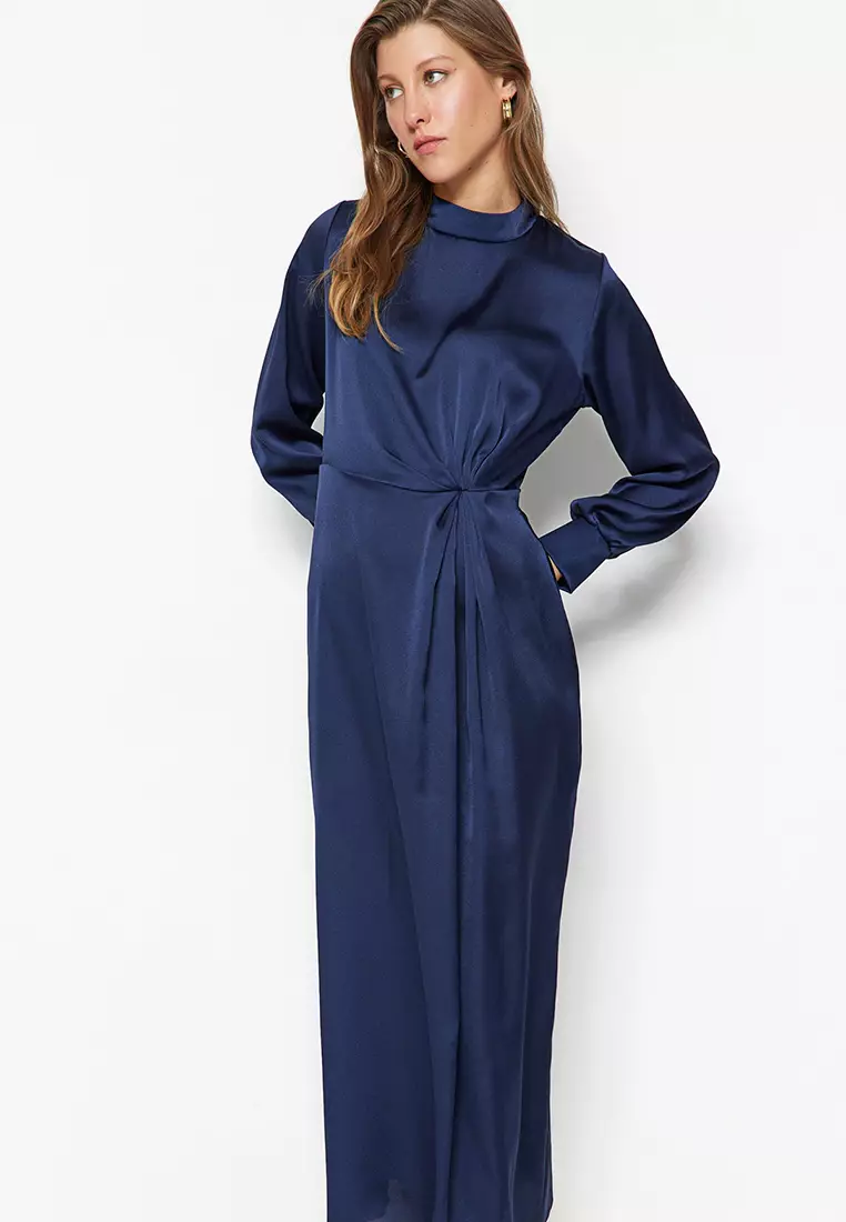 MODEST Mock Neck Maxi Dress