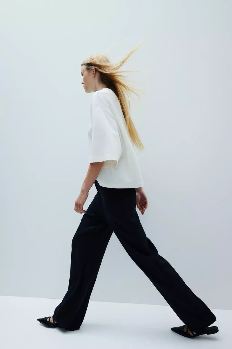 Wide trousers