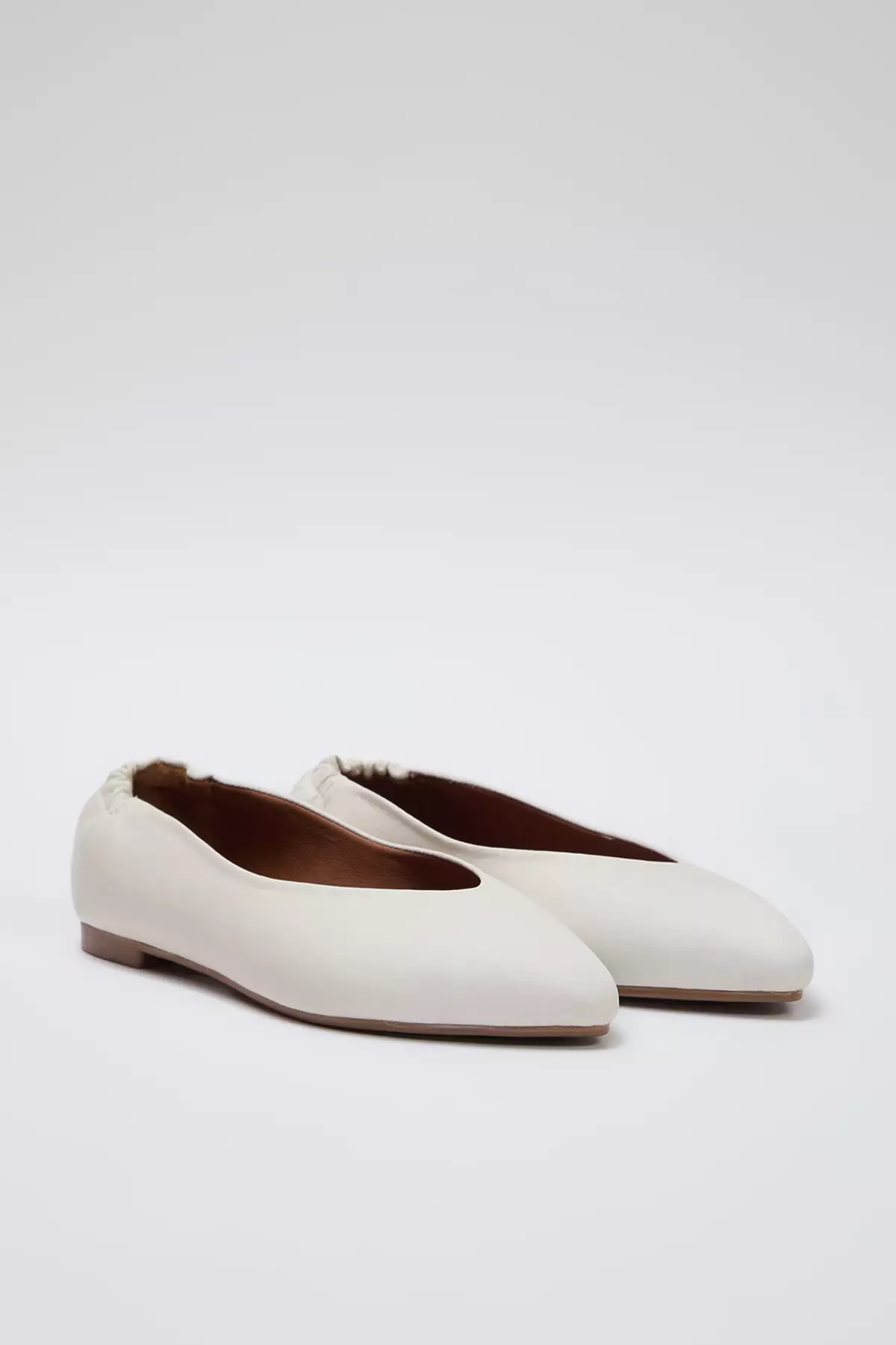 Ecru Genuine Leather Pointed Toe Drawstring Women's Ballerinas Takss25Be00019