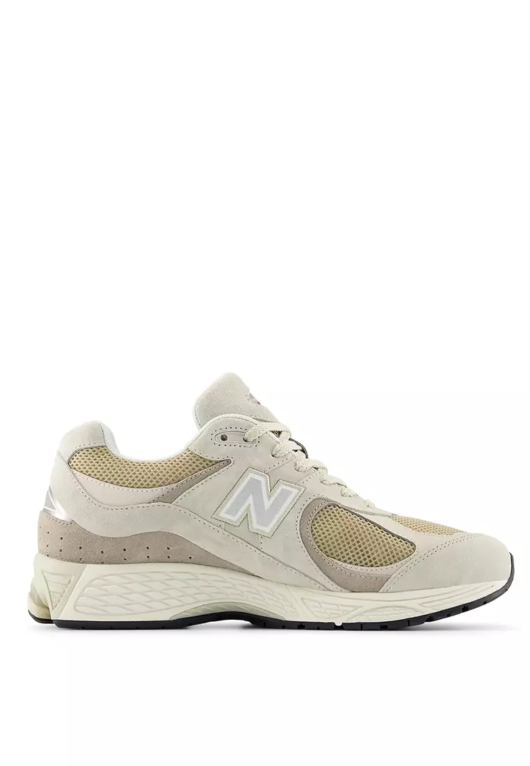 Buy New Balance 2002R Classic Lifestyle Shoes 2026 Online | ZALORA