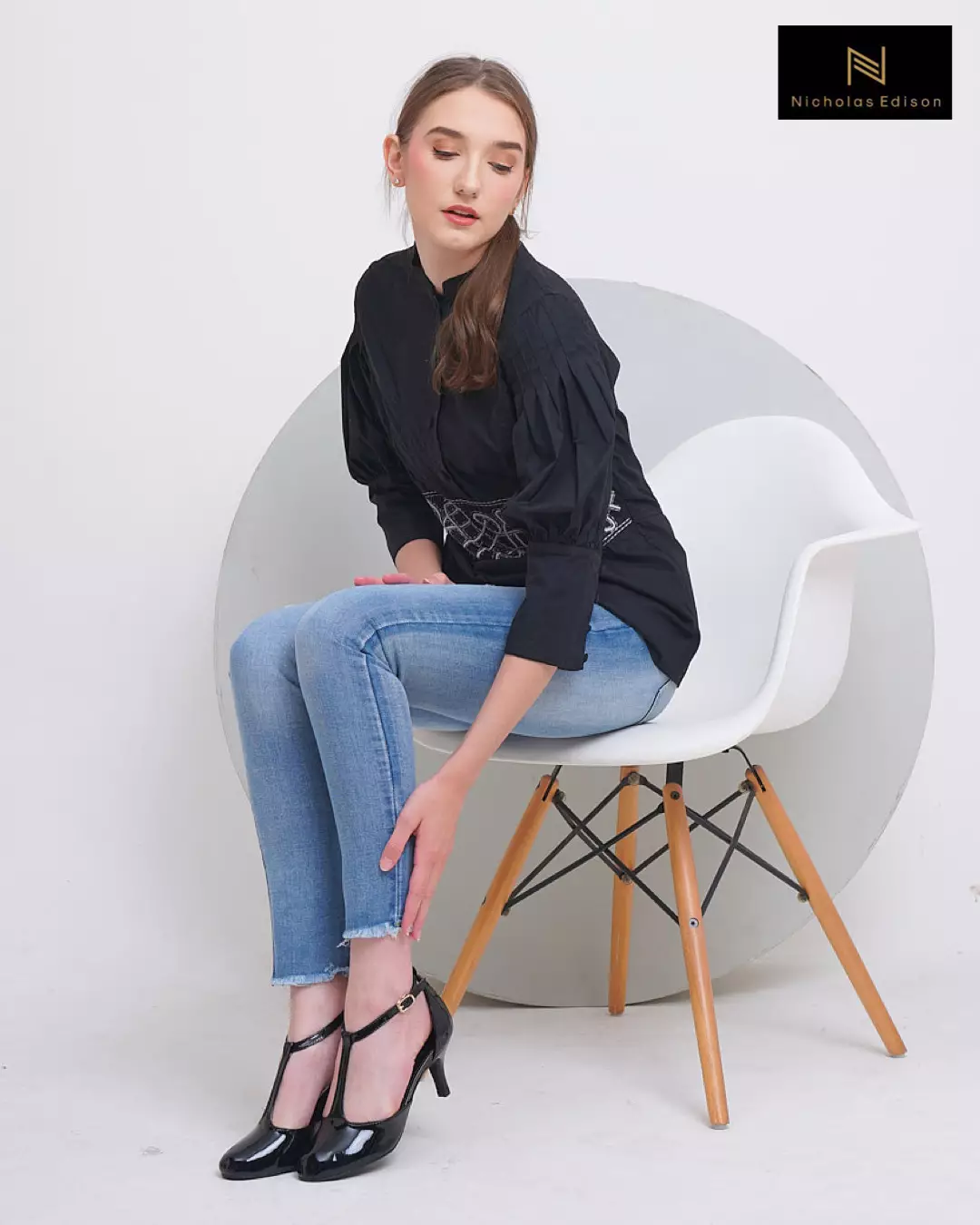 Nicholas Edison Heel Viola Black