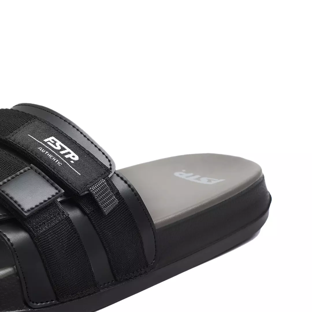 Stereo Full Black Sandal Pria Slide